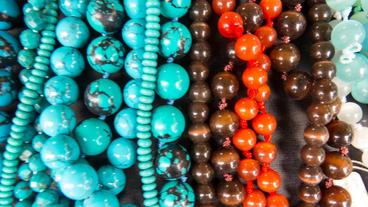 Agate Meaning: Healing Properties, Benefits, and Uses - Beadsofcambay.com