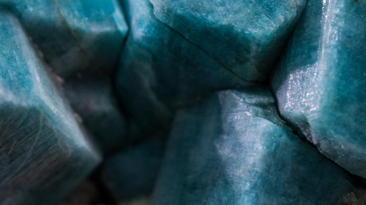 Amazonite Meaning: Healing Properties, Benefits, and Uses - Beadsofcambay.com