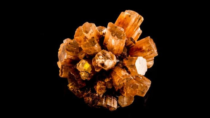 Aragonite Crystal: Meaning, Healing Properties, Benefits, Uses & More - Beadsofcambay.com