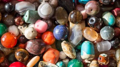 Best Gemstones for Wire-Wrapped Jewelry - Beadsofcambay.com