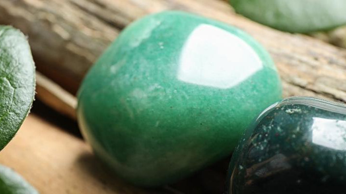 Green Aventurine Meaning: Healing Properties, Benefits, and Uses - Beadsofcambay.com