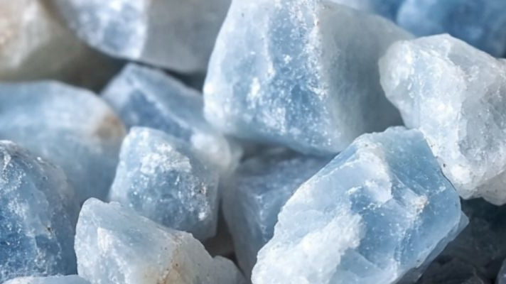 Hemimorphite Meaning: Healing Properties, Benefits, and Uses - Beadsofcambay.com