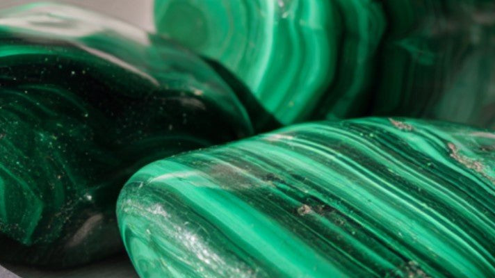 Malachite Meaning: Healing Properties, Benefits, and Uses - Beadsofcambay.com