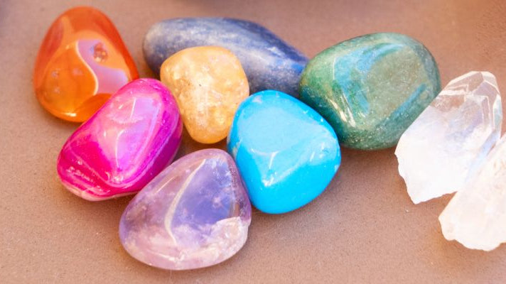 What Is My Birthstone? A Complete Guide by Month and Zodiac Sign - Beadsofcambay.com