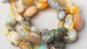 Why You Need to Invest in Ethiopian Opal Beads - Beadsofcambay.com