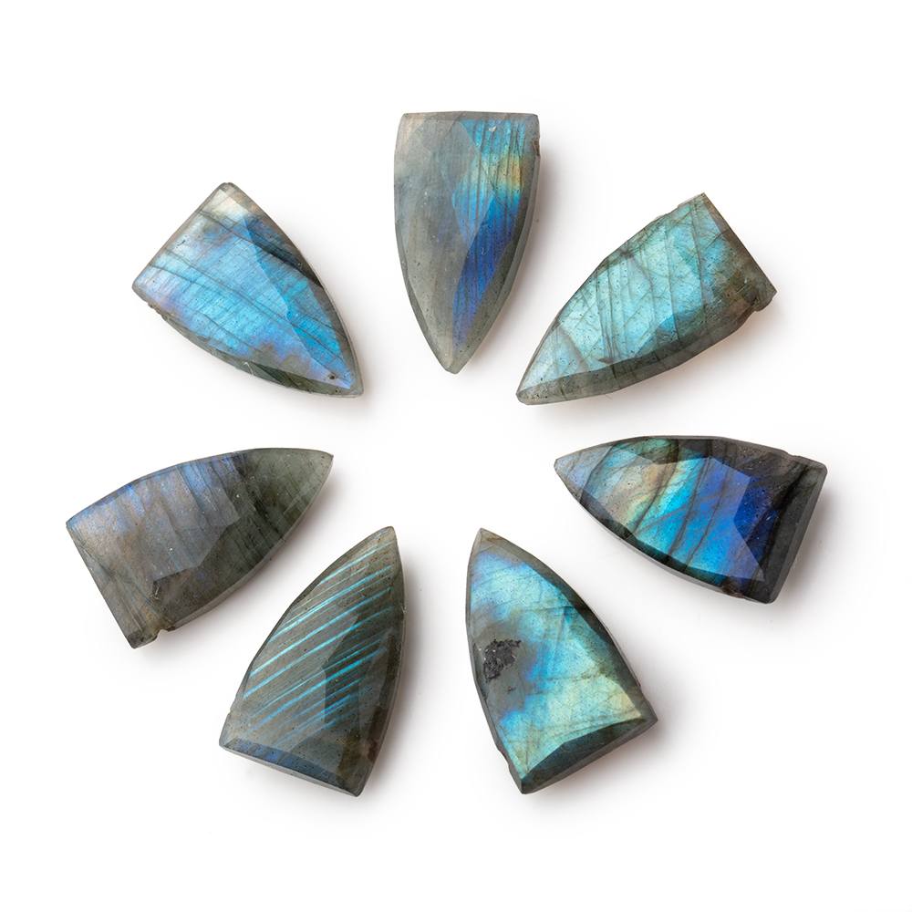 19x11mm Labradorite Faceted Point Focal 1 piece - Beadsofcambay.com