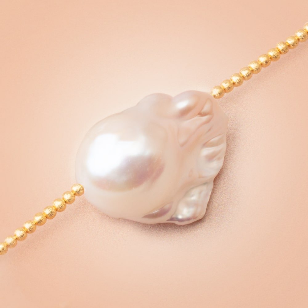 29 - 32mm White Ultra Baroque Freshwater Pearl Focal 1 piece AAA - Beadsofcambay.com