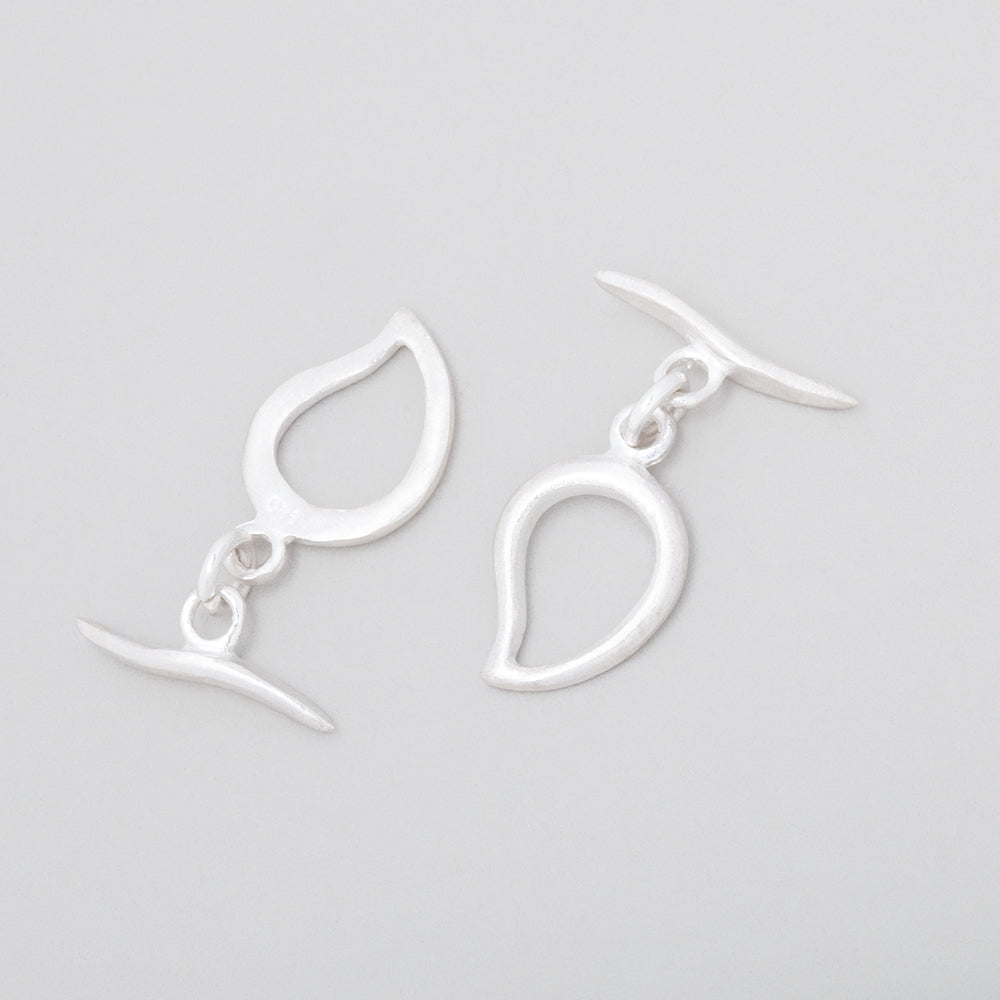 15x11mm Sterling Silver Satin Paisley Toggle 1 piece - BeadsofCambay.com