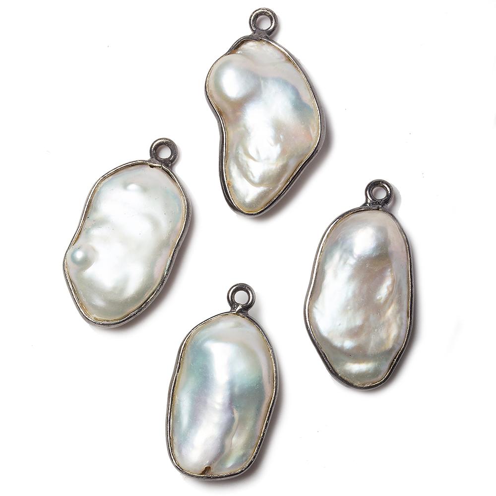 22x14mm Black Gold Bezeled Rose' White Keshi Pearl Pendant 1 piece - Beadsofcambay.com