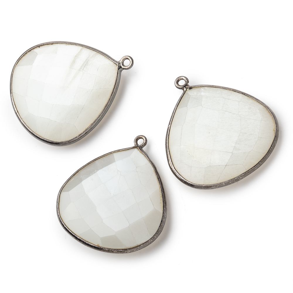 26x26mm Black Gold .925 White Moonstone faceted heart Pendant 1 piece - BeadsofCambay.com