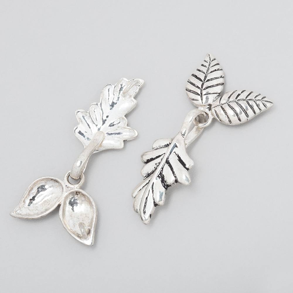 35x18mm Antiqued Sterling Silver Hook & Eye Clasp with Leaves 1 piece - Beadsofcambay.com