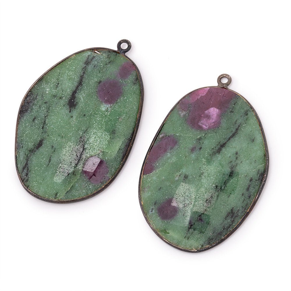 38x27mm Black Gold Bezel Ruby in Zoisite Faceted Freeform Set of 2 Pendants - Beadsofcambay.com