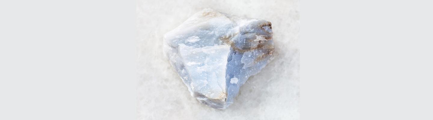 Angelite Crystal Meaning: Healing Properties, Benefits, and Uses - Beadsofcambay.com