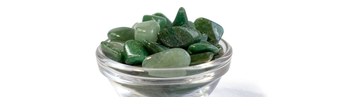 Aventurine Meaning: Healing Properties, Benefits, Uses & More - Beadsofcambay.com