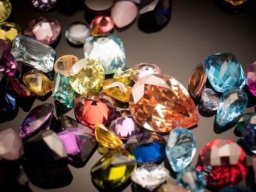 Crafting on a Budget: The Benefits of Wholesale Beads - Beadsofcambay.com