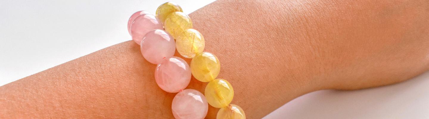 Rutilated Quartz Meaning: Healing Properties, Benefits, and Uses - Beadsofcambay.com