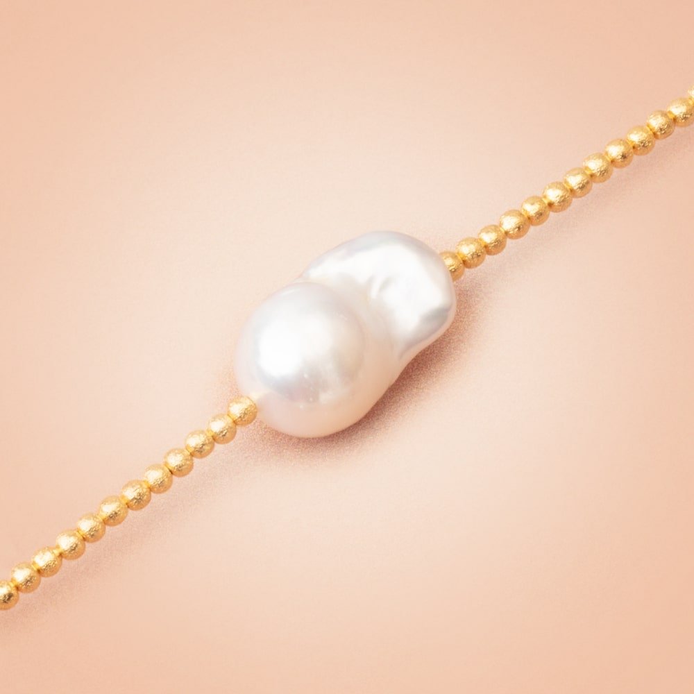 17x10 - 20x11mm White Ultra Baroque Freshwater Pearl Focal 1 piece - Beadsofcambay.com