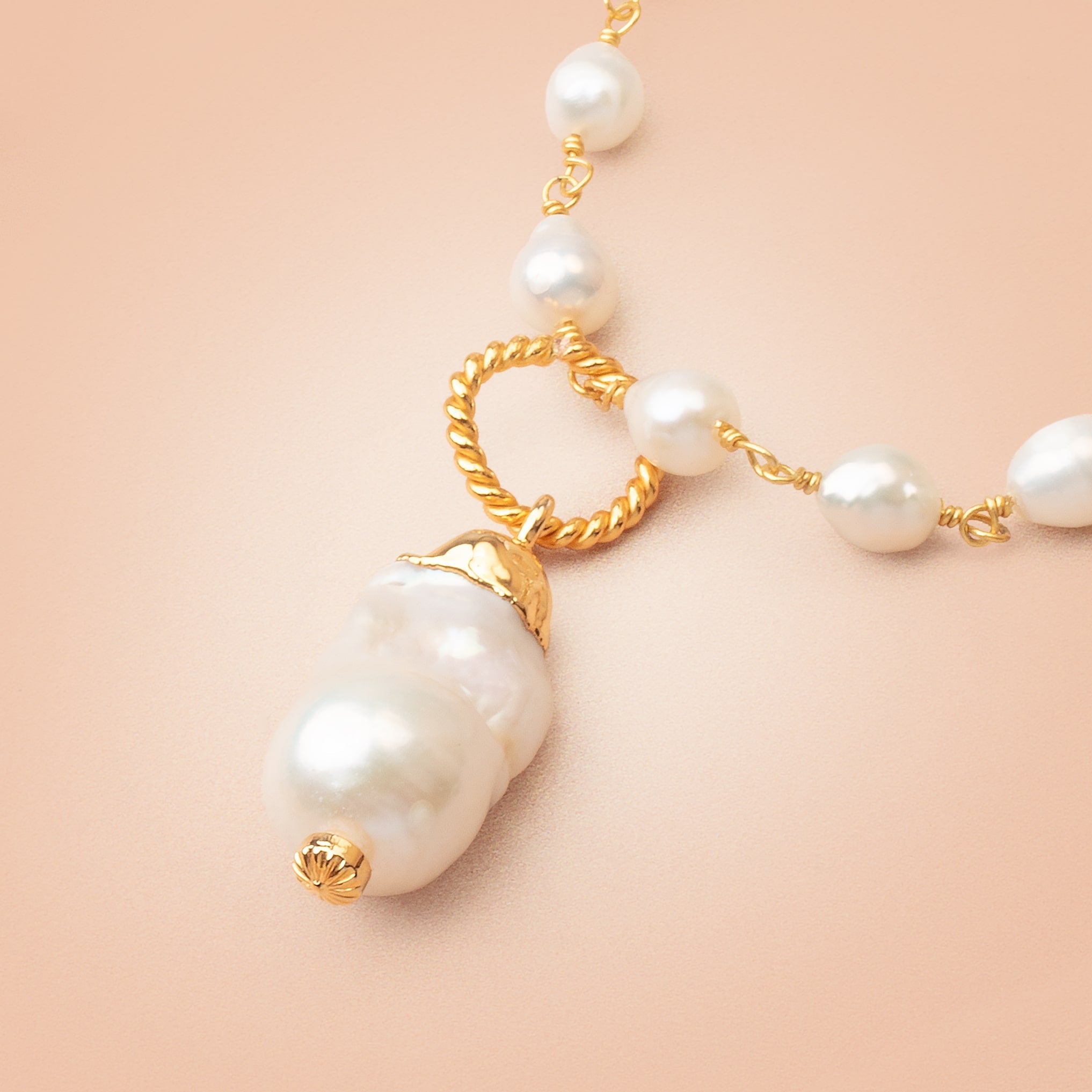 19 - 23mm Gold Leaf White Ultra Baroque Freshwater Pearl 1 Pendant - Beadsofcambay.com