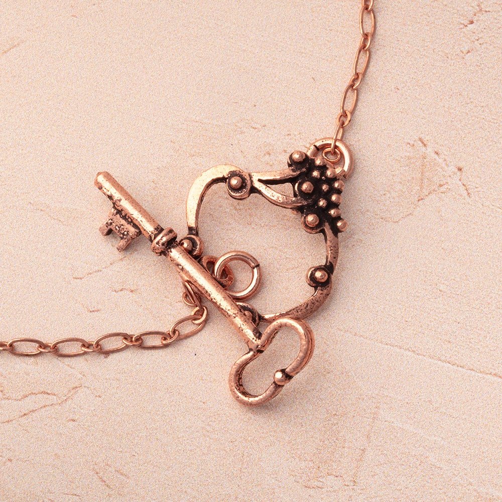 22x22mm Copper Victorian Design with Key Toggle - Beadsofcambay.com
