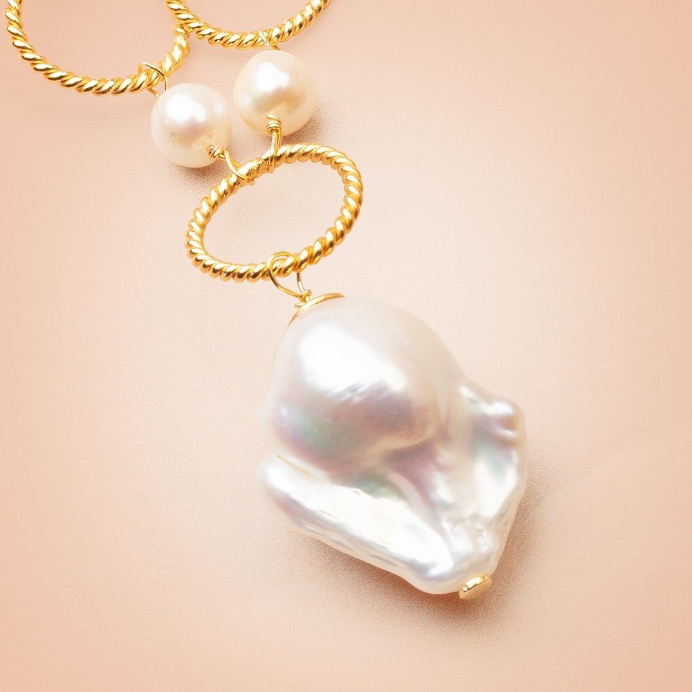 29 - 32mm White Ultra Baroque Freshwater Pearl Focal 1 piece AAA - Beadsofcambay.com