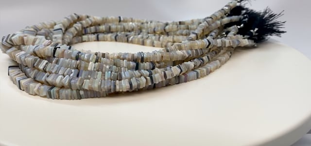 3-6mm Australian Opal Square Plain Heshi Beads 16 inch 270 pieces view 3