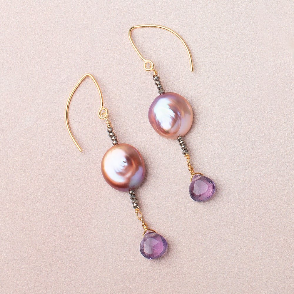 13-14mm Lilac Coin Freshwater Pearl Focal 1 piece - Beadsofcambay.com