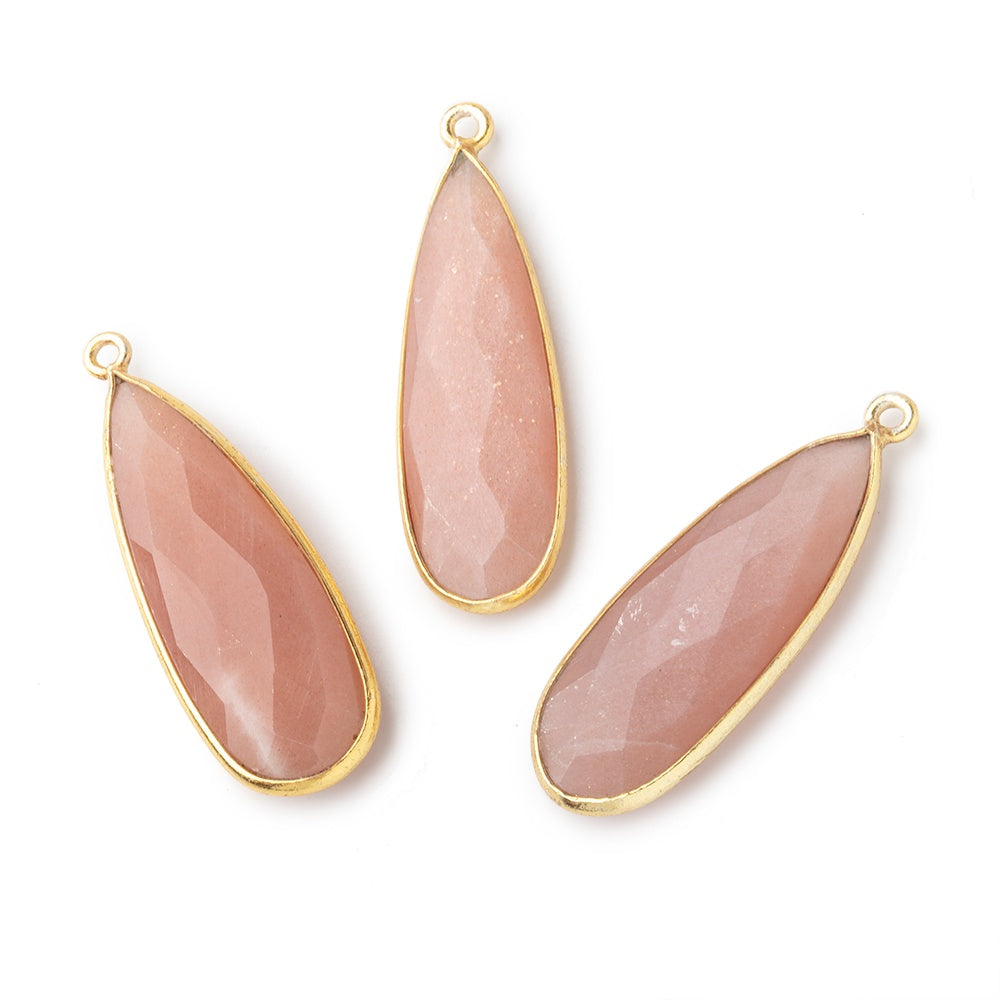 Beadsofcambay Vermeil Bezeled Angel Skin Peach Moonstone Pear Pendant Front View