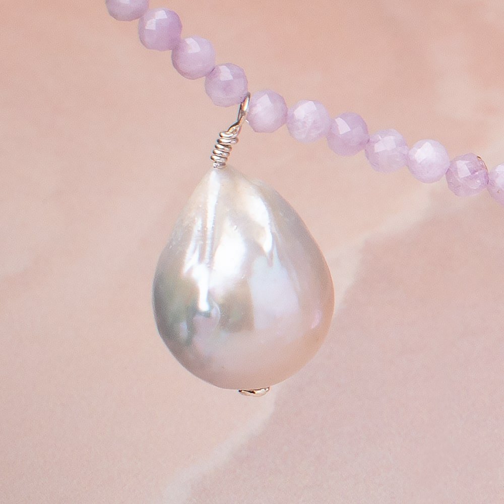 16x12-20x15mm White Ultra Baroque Freshwater Pearl Focal 1 piece - Beadsofcambay.com