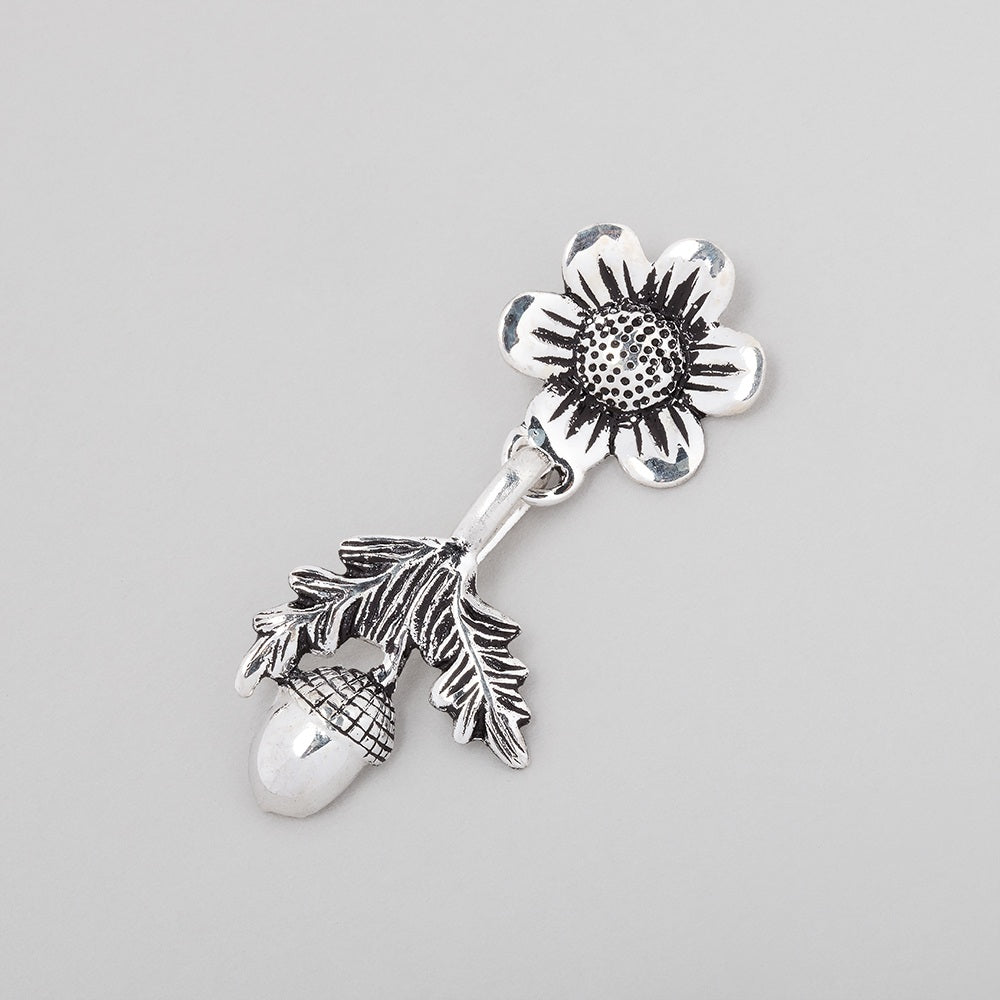 43x16mm Antiqued Sterling Silver Hook & Eye Clasp Daisy and Acorn 1 piece - Beadsofcambay.com