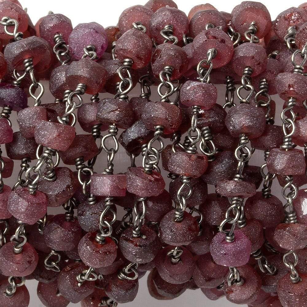 4mm Frosted Rhodolite Garnet plain rondelle Black Gold plated Chain by the foot - Beadsofcambay.com