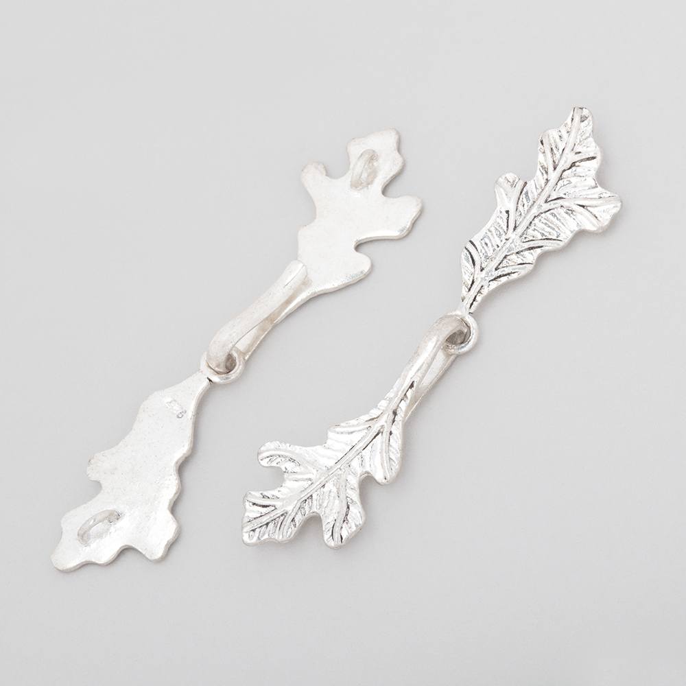 52x11mm Antiqued Sterling Silver Hook & Eye Clasp Oak Leaves 1 piece - Beadsofcambay.com
